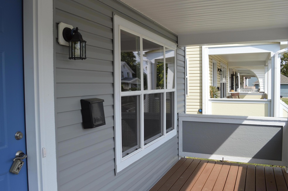 front porch/entry