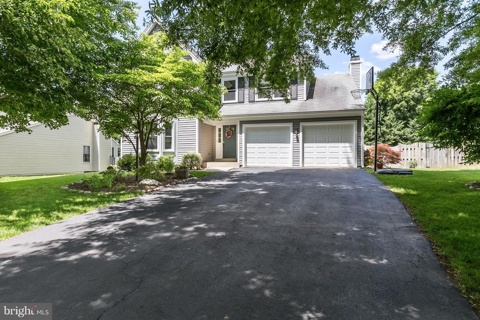 17367 Hilltop Dr, Purcellville, VA 20132 - photo 1