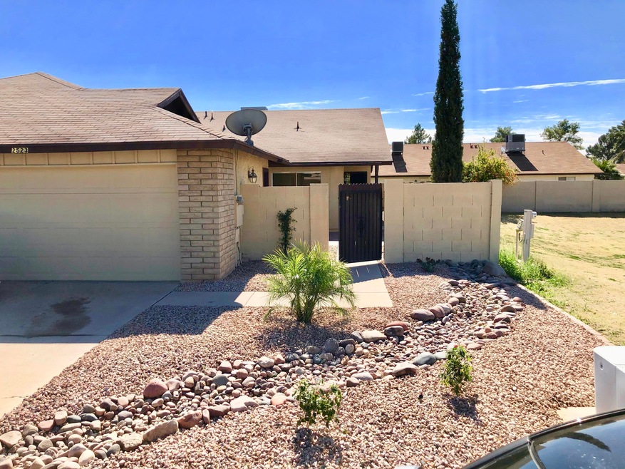 2523 W Knowles Ave, Mesa, AZ 85202 - photo 1