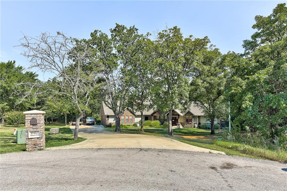 19465 Charleston Point, Shawnee, OK 74801 - photo 1