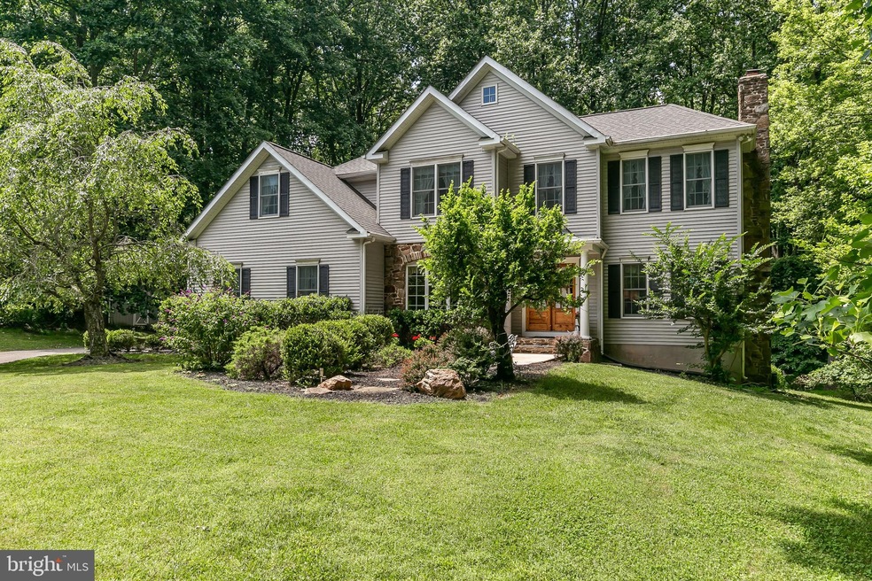 1090 High Country Rd, Towson, MD 21286 - photo 1