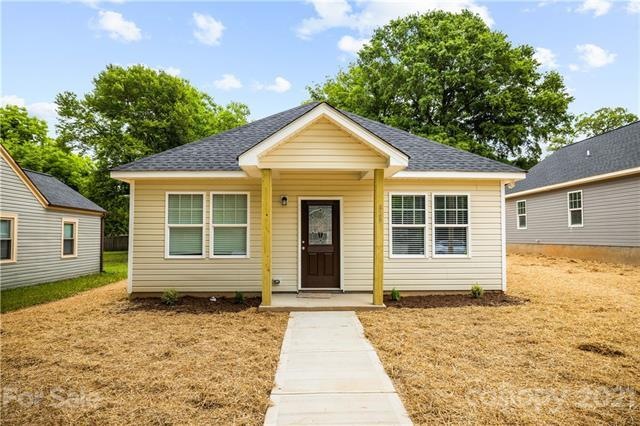 829 7th St, Statesville, NC 28677 - photo 1