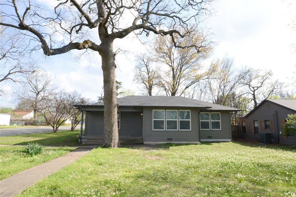 1400 W Shepherd St, Denison, TX 75020 - photo 1