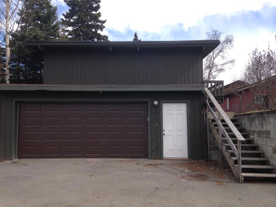 3406 Lois Dr unit B, Anchorage, AK 99517 - photo 1