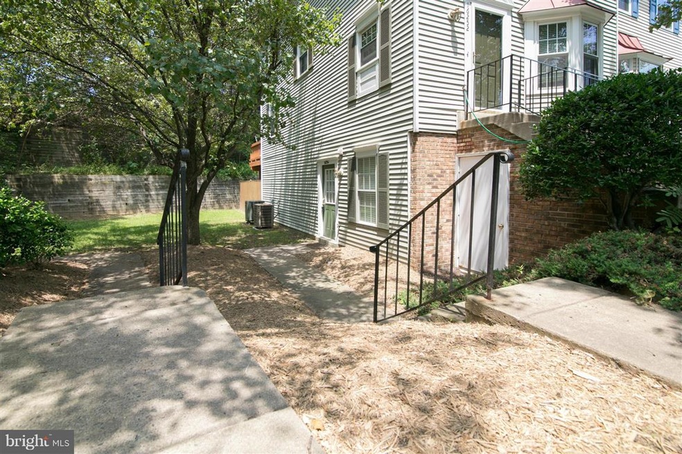 16254 Taconic Cir unit 108C, Dumfries, VA 22025 - photo 1