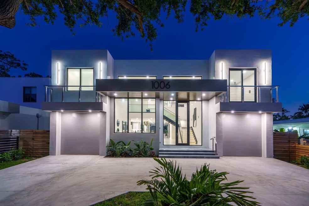 Sold $2,300,000 • Co-Listing Agent