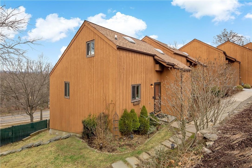 84 Amber Dr, Croton On Hudson, NY 10520 - photo 1