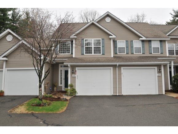 31 Moonlight Rose Ln, Bedford, NH 03110 - photo 1