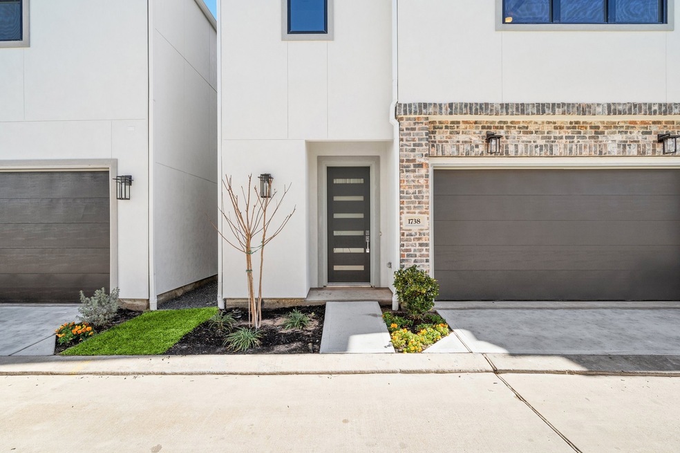 8710 Ojeman Creek Ln, Houston, TX 77055 - photo 1