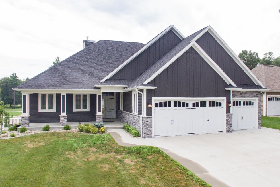 1465_Forest_View_Drive_01