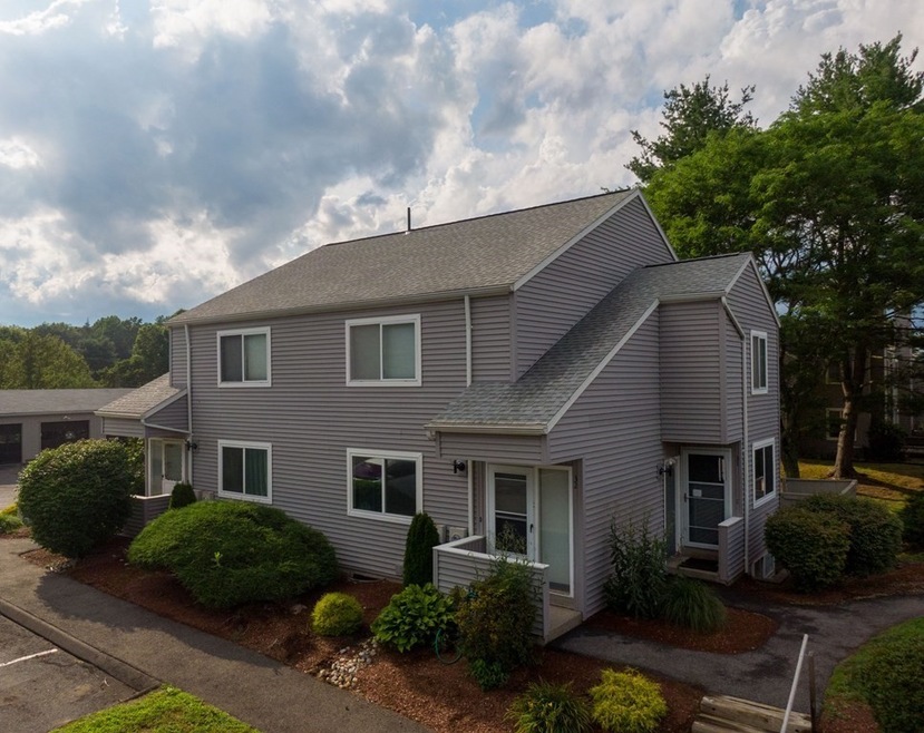 32 Autumn Ln, Amherst, MA 01002 - photo 1