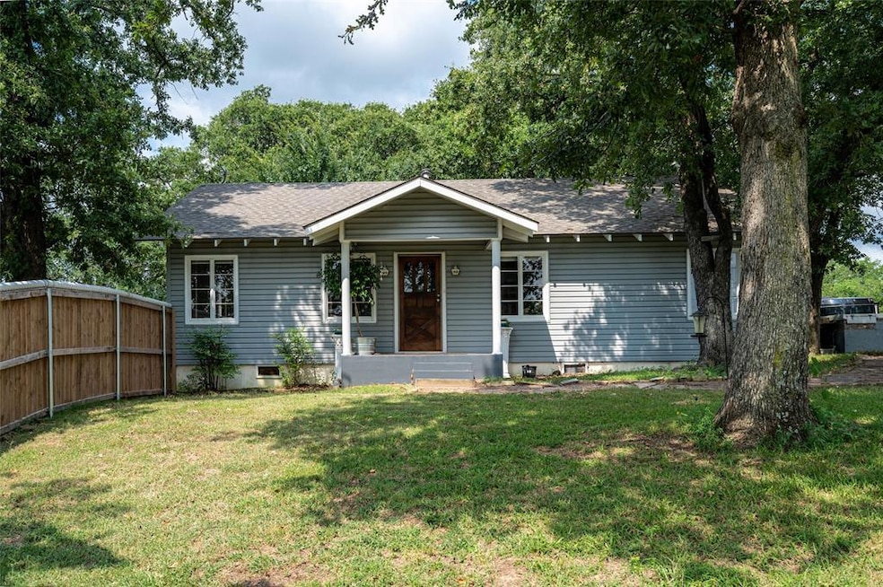 321 Southgale Rd, Denison, TX 75021 - photo 1