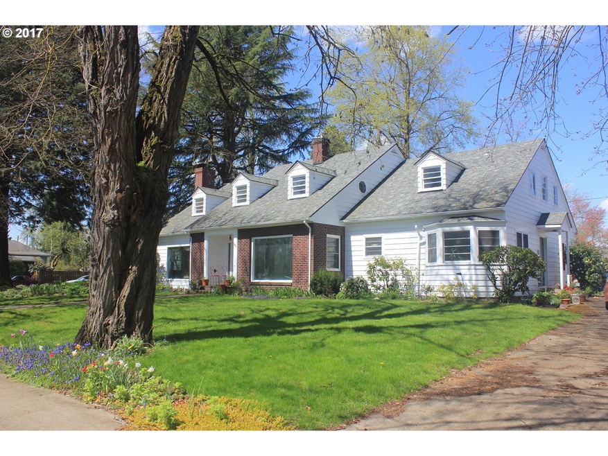 580 NW 4th Ave, Canby, OR 97013 - photo 1