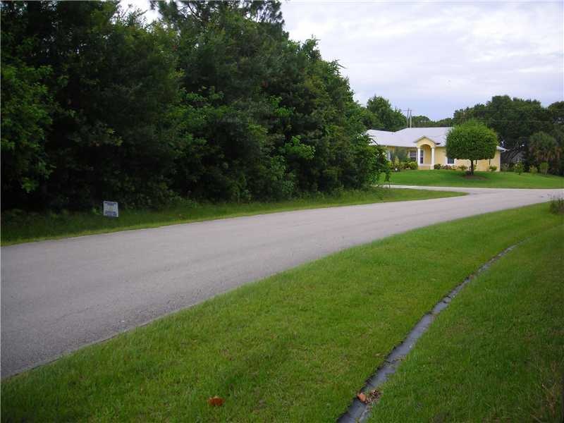 Land/Lot. Landsdown Dr. Facing West