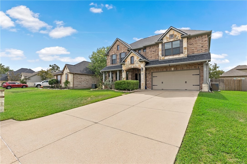 2409 Stone Castle Cir, College Station, TX 77845 - photo 1
