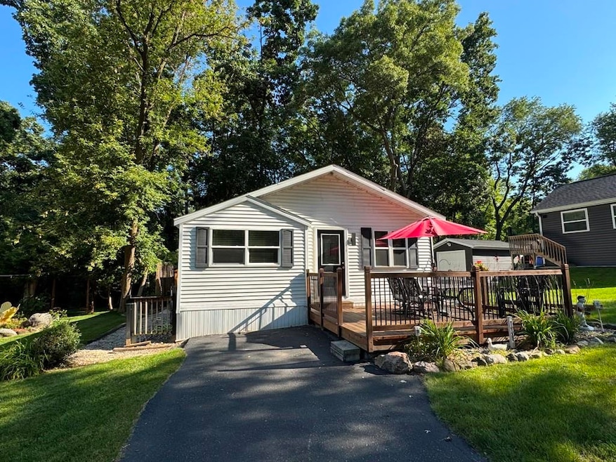 461 Aspen Way, Edgerton, WI 53534 - photo 1