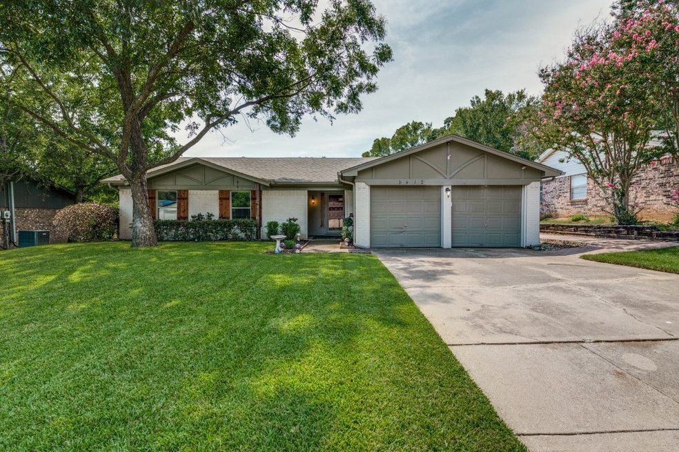 8412 Brookview Dr, North Richland Hills, TX 76182 - photo 1