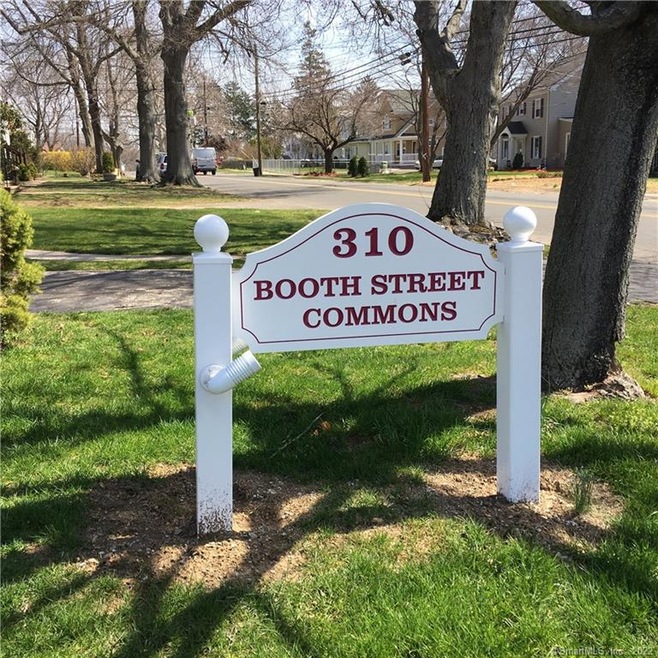 310 Booth St unit M, Stratford, CT 06614 - photo 1