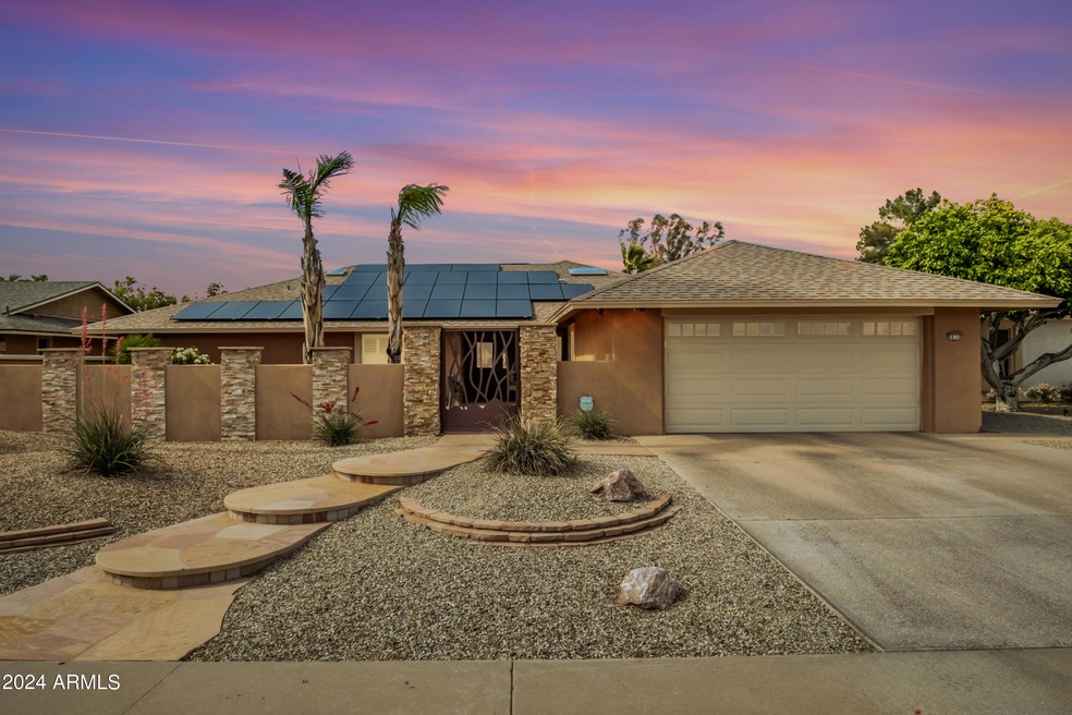 9830 W Lindgren Ave, Sun City, AZ 85373 - photo 1