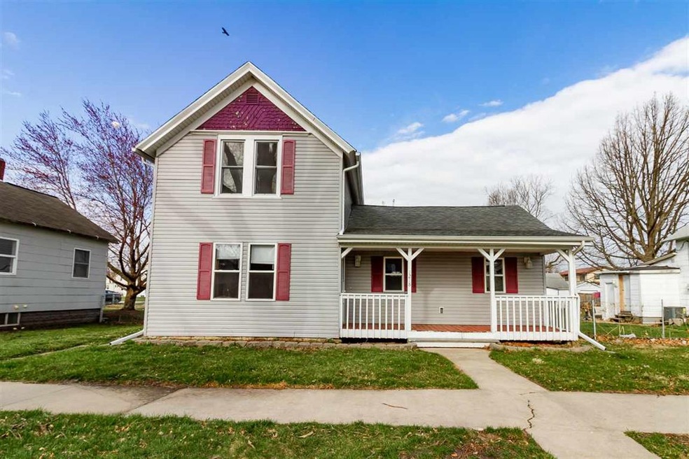 1218 8th St NW, Cedar Rapids, IA 52405 - photo 1