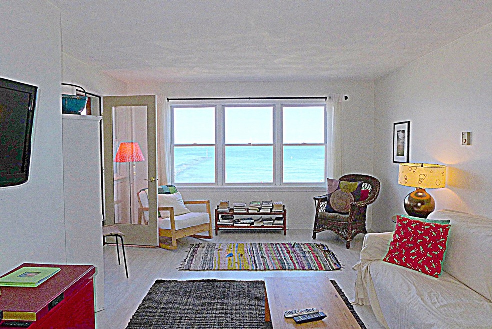 2 Pennacook Ave unit 202, Oak Bluffs, MA 02557 - photo 1