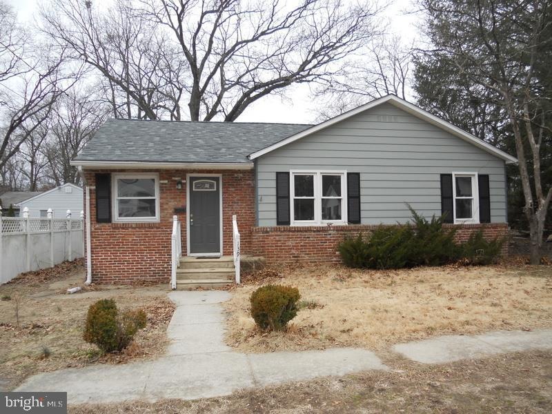 139 Oak Ave, Runnemede, NJ 08078 - photo 1