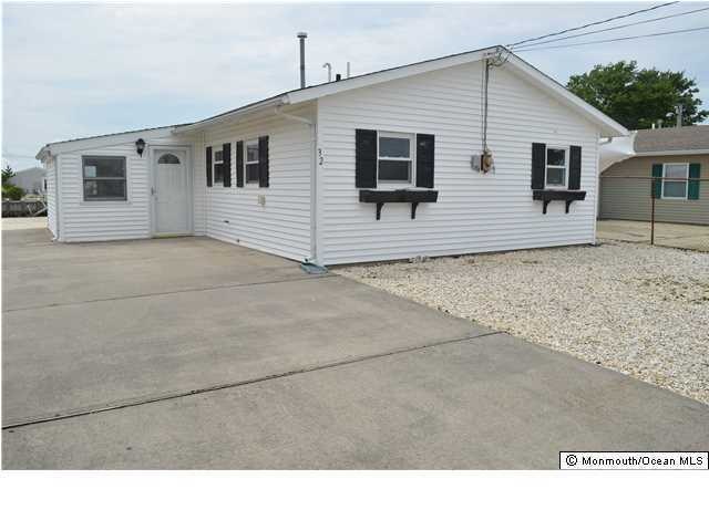32 S Los Angeles Dr, Little Egg Harbor Township, NJ 08087 - photo 1