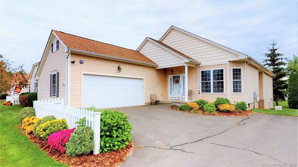 51 Ross Way, Windsor Locks, CT 06096 - photo 1