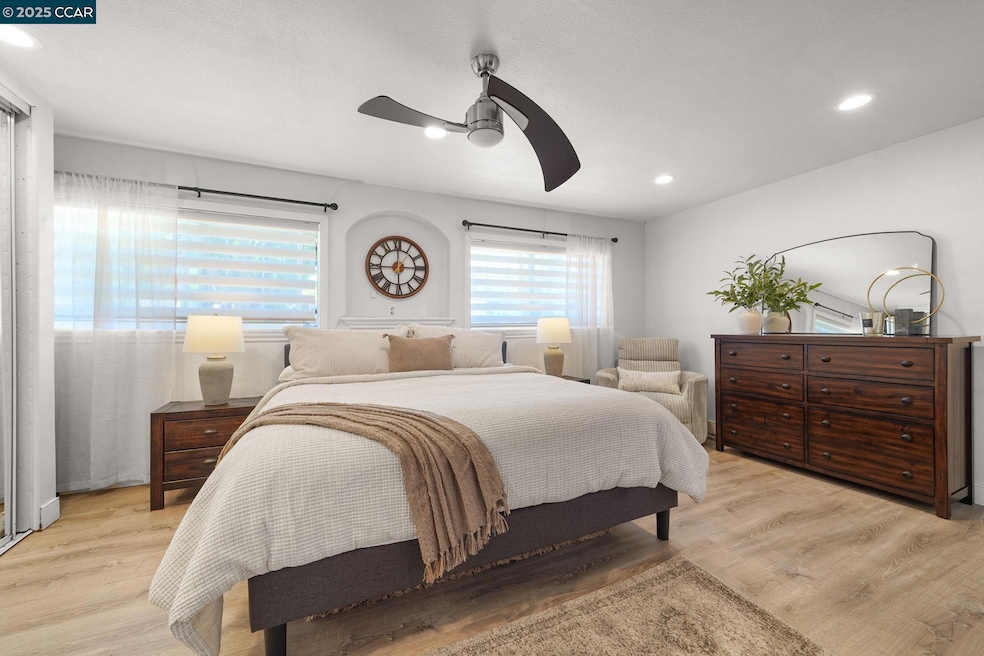 4317 Cowell Rd, Concord, CA 94518 - photo 1