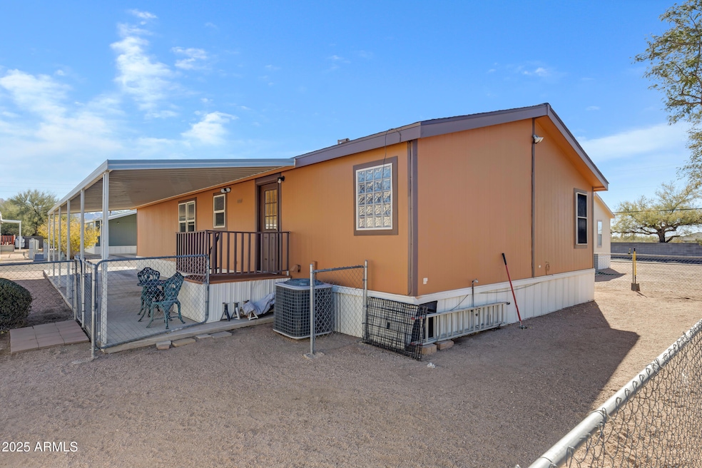2200 N Delaware Dr-26