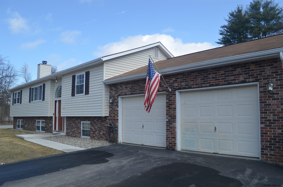 194 Lemont Ave, Corinth, NY 12822 - photo 1