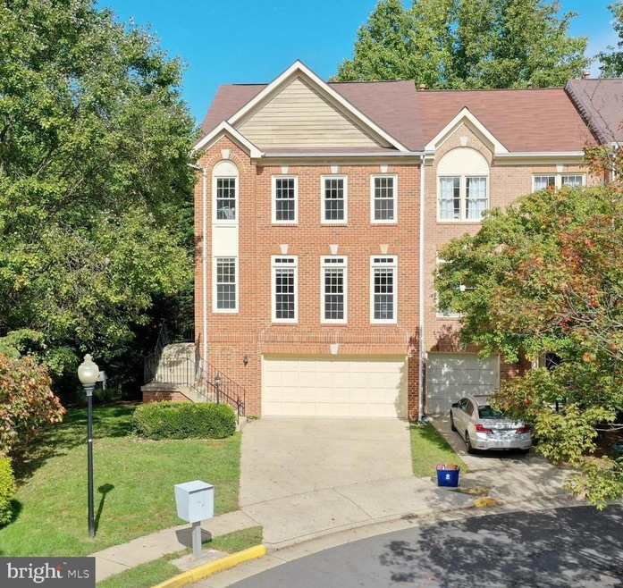 1308 Sundial Dr, Reston, VA 20194 - photo 1