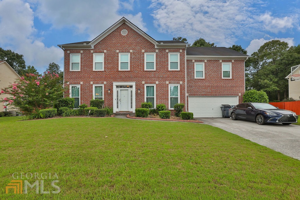 Sold $400,000 • Co-Listing Agent