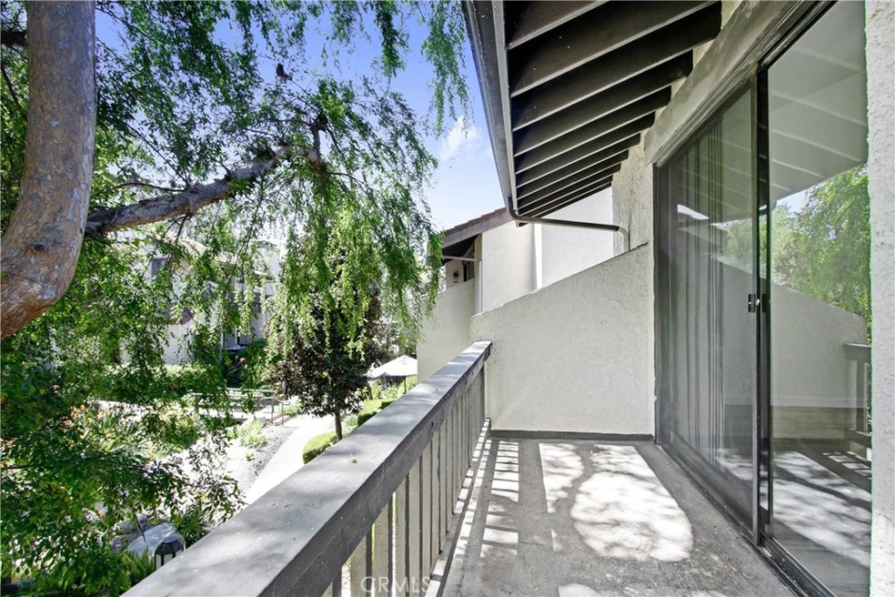 5757 Owensmouth Ave unit 9, Woodland Hills, CA 91367 - photo 1