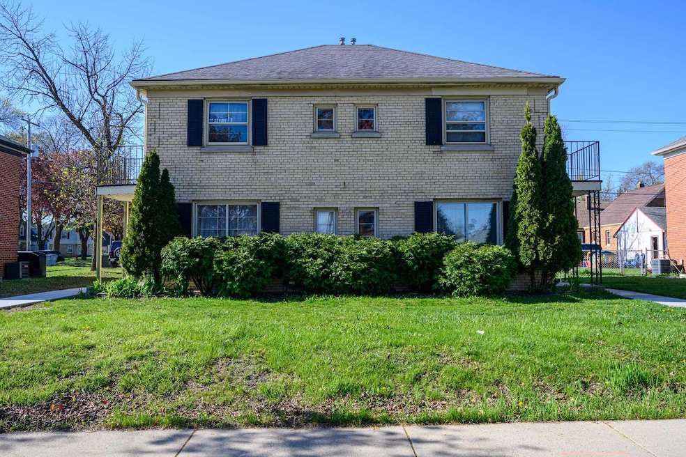 3113-3115-W-Oklahoma-0