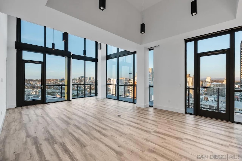 1440 Columbia St unit 2302, San Diego, CA 92101 - photo 1