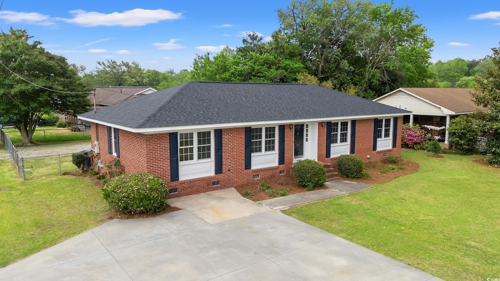 Ranch-style home with brick siding, crawl space, r