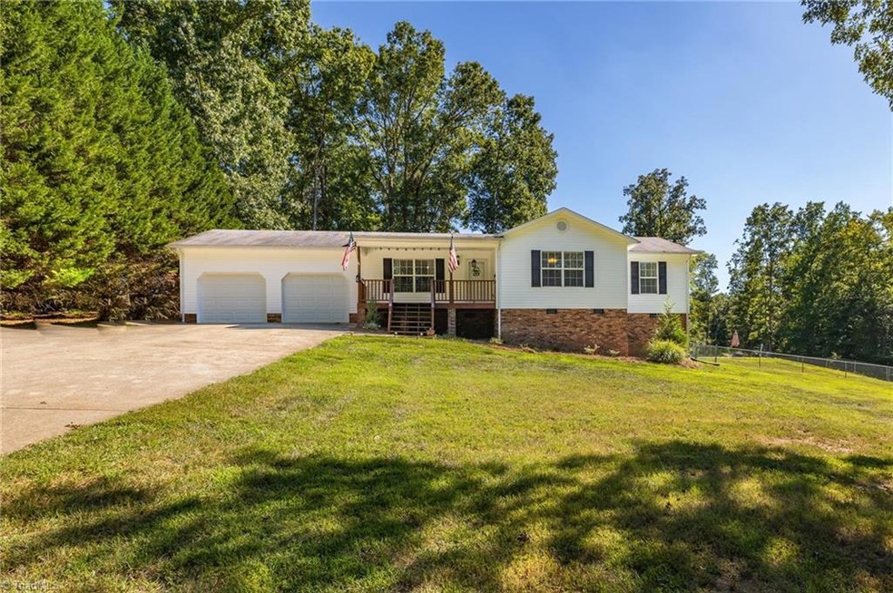 3835 Earnhardt Rd, Asheboro, NC 27205 - photo 1