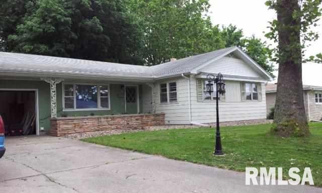 6 Sycamore Ln, Lincoln, IL 62656 - photo 1