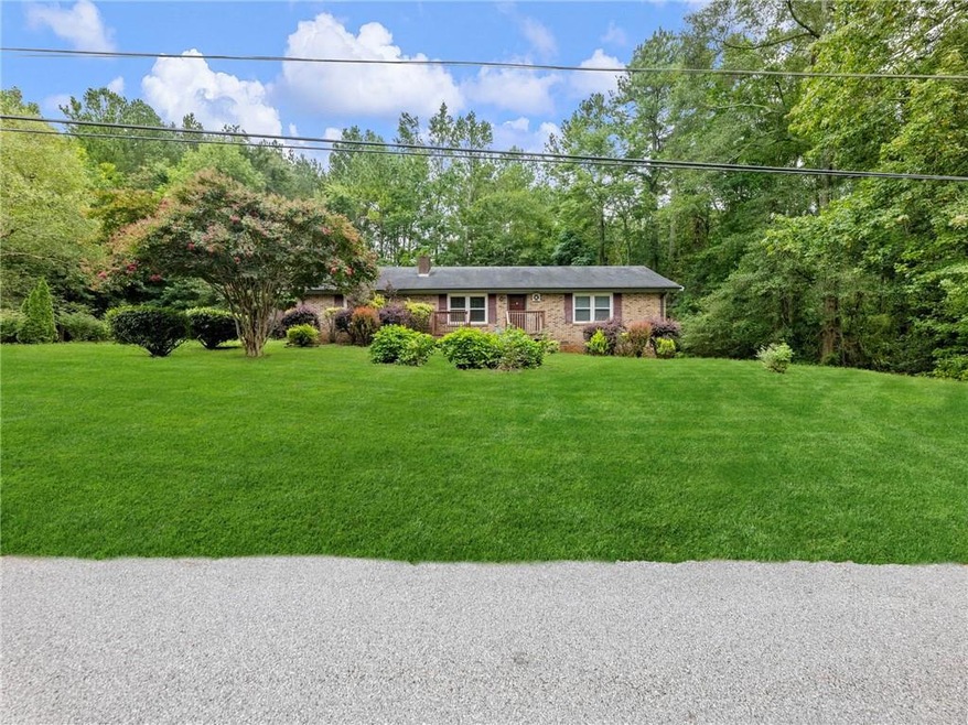 170 Rocky Dr, Athens, GA 30607 - photo 1