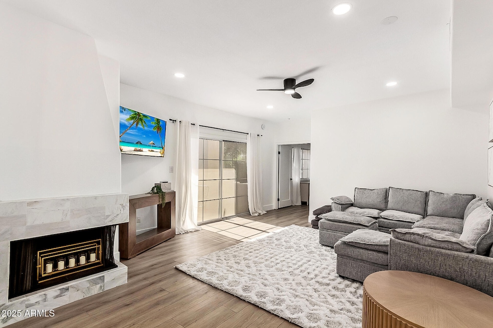 11333 N 92nd St unit 1078, Scottsdale, AZ 85260 - photo 1