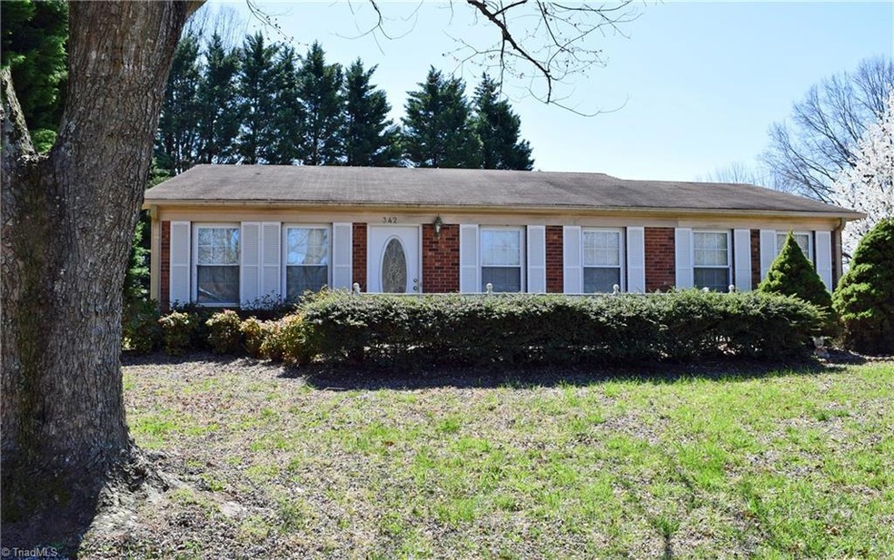 342 Ridgecrest Dr, King, NC 27021 - photo 1