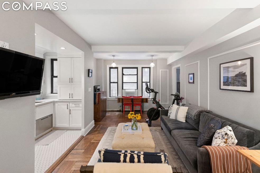 127 W 96th St unit 10E, New York, NY 10025 - photo 1