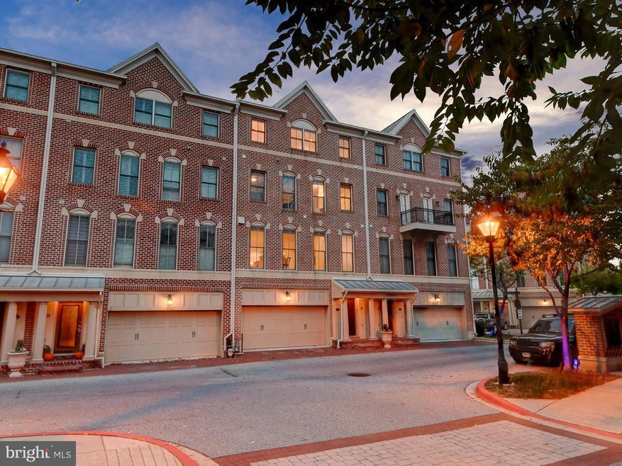 1230 Dockside Cir, Baltimore, MD 21224 - photo 1