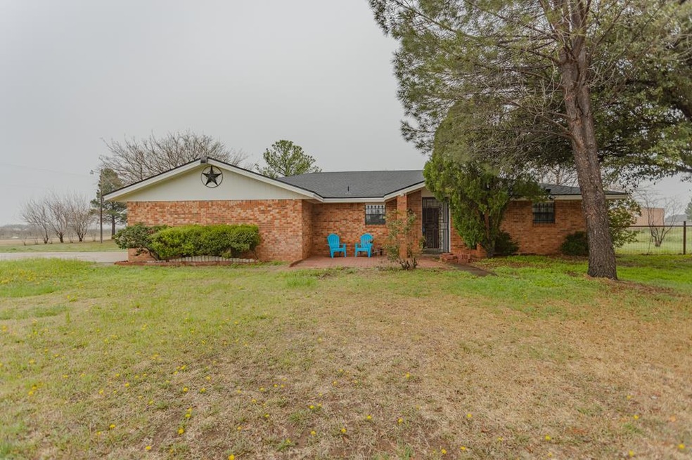 9011 W Valley Meadow Ln, Odessa, TX 79764 - photo 1