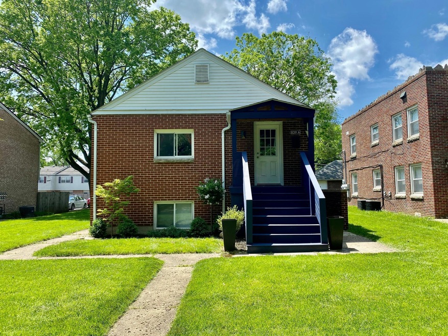 839 Exterior