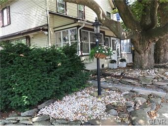 423 Main St, Stockertown, PA 18040 - photo 1