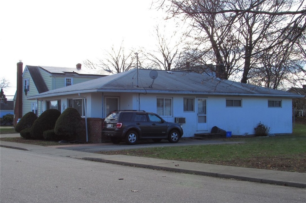 2 Kanatha St, Blackstone, MA 01504 - photo 1