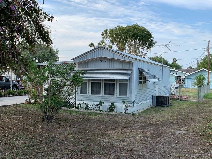 881 Clark St, Donna, TX 78537 - photo 1