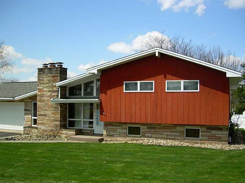 655 Diamond Ave, Indiana, PA 15701 - photo 1